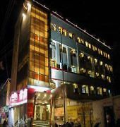 Hotel Krishnalila Regency Udaipur Esterno foto